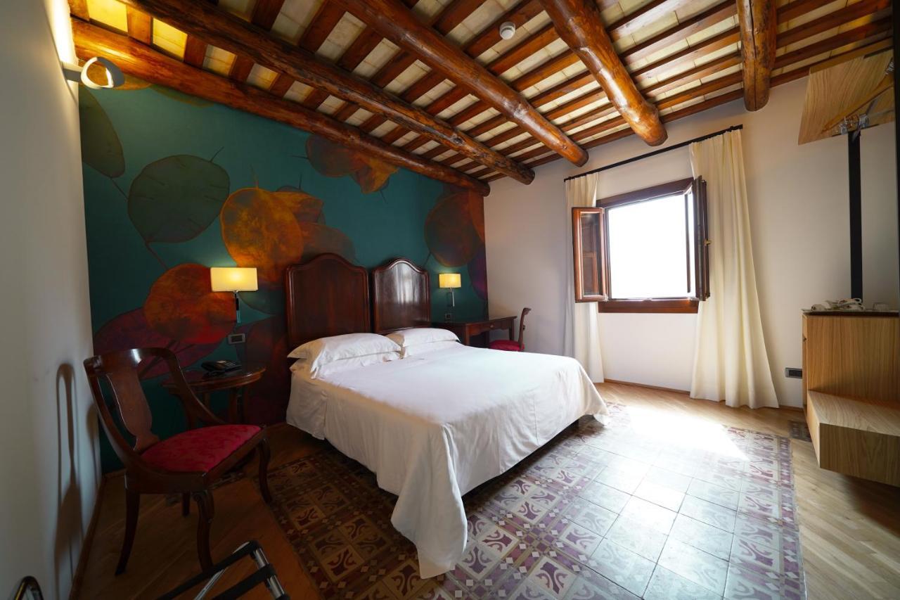 Hotel Carmine Марсала Екстериор снимка